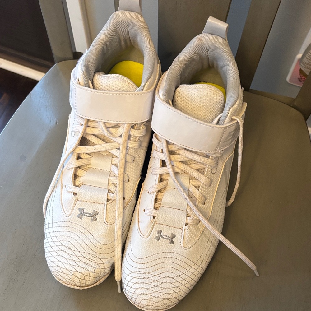 Under Armour Bryce Harper cleats size 8.5 mens